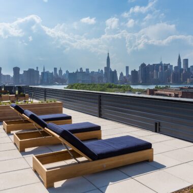 Manhattan Skyline and Roofdeck